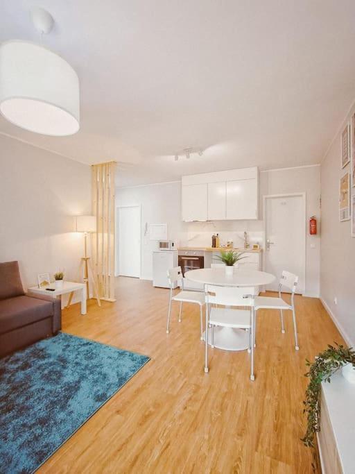 Alameda Apartments 特罗法 外观 照片
